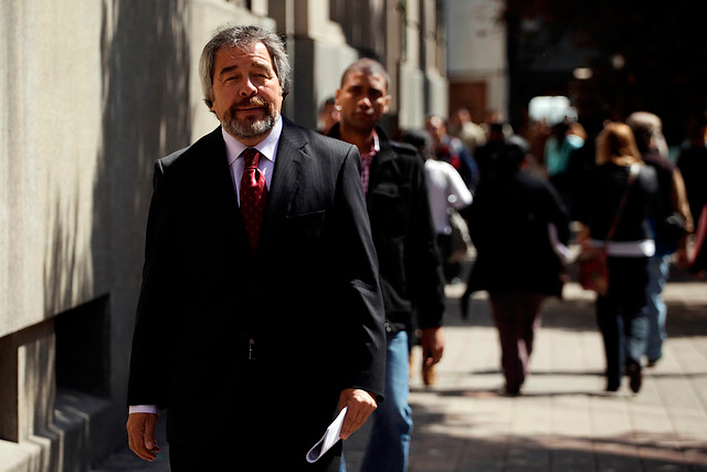 <p>Diputado Ascencio lleva a Piñera a la Contraloría por aceptar auto Hyundai para la Presidencia</p>