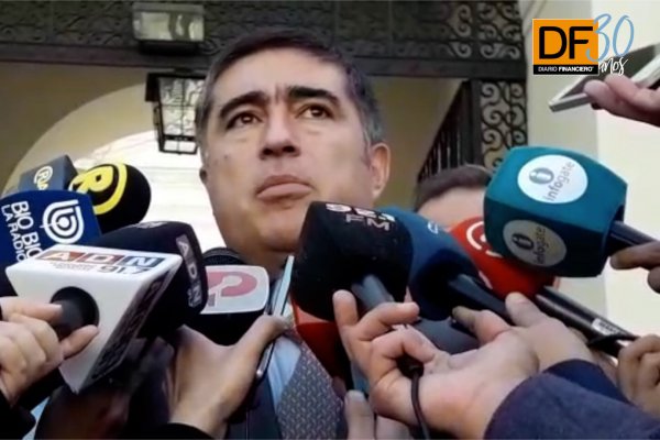 <p>Ahora en DF: Mario Desbordes sí asistió al comité político y se refirió a sus críticas al gobierno</p>