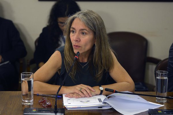 Gobierno da puntapié inicial para consulta de ley eléctrica