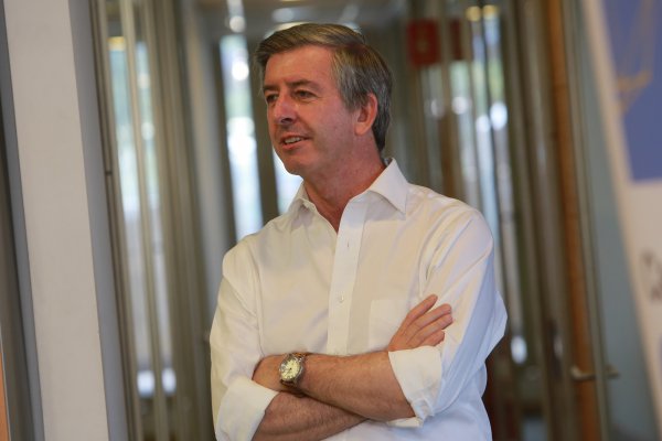 Experto critica propuesta de las AFP: “Sería un error premiar a quienes tienen más lagunas”