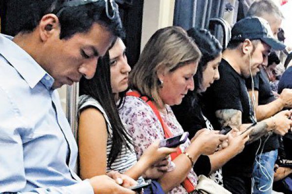 Cinco recomendaciones para liberarse de la adicción a su celular