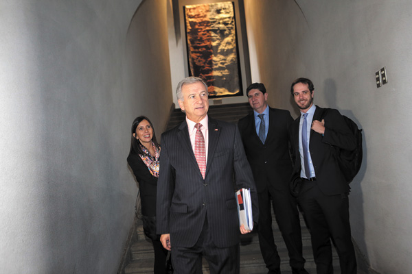 Reforma tributaria: gobierno activa plan para lograr apoyo de oposición a proyecto