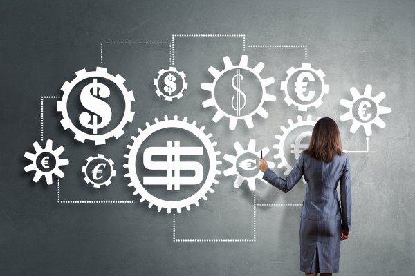 Altos ejecutivos de firmas chilenas ganan más que los de multinacionales pero con menos incentivos de largo plazo