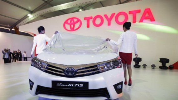Toyota quiere vender su Corolla conectado a los millennials