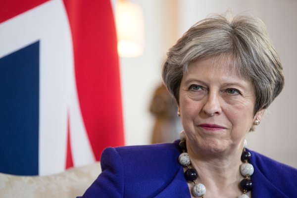Gobierno británico entrega su propuesta para un "brexit suave"