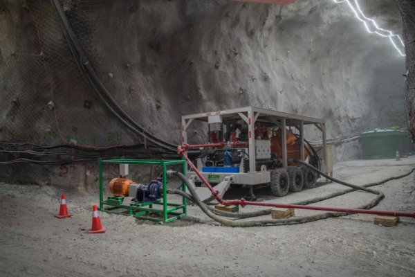 Minera Centinela vende sus líneas de transmisión eléctrica por más de US$ 117 millones