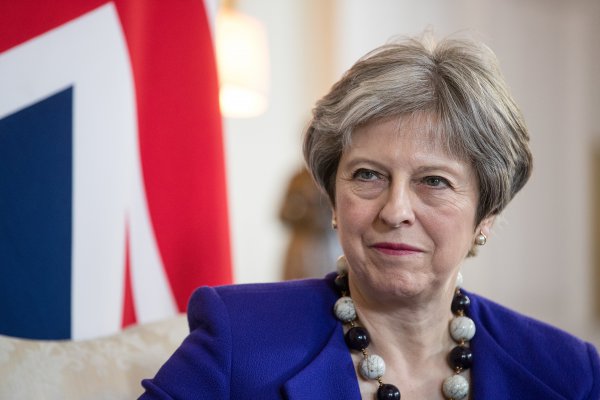Gobierno británico entrega su propuesta para un "brexit suave"