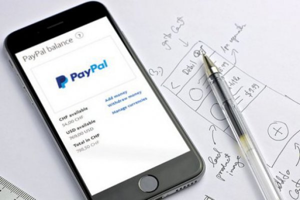 Mensaje automatizado a clienta de PayPal fallecida genera enorme polémica