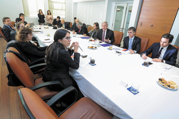 Mesa de Desarrollo Integral finaliza y se prepara a redactar propuestas
