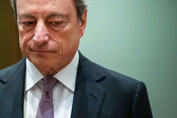 El BCE confirma que mantendrá las tasas "al menos" hasta mediados de 2019