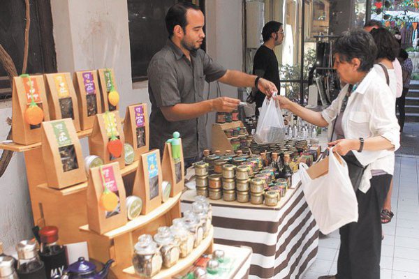 Solo el 20% de empleos creados por microempresas tiene salario fijo