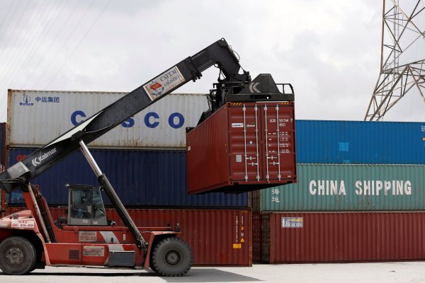Guerra comercial cada vez más aguda: EEUU sube las amenazas y China pide detener “chantaje”