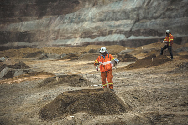 Perú apuesta por lograr cifra récord para pedido de concesiones mineras en 2018