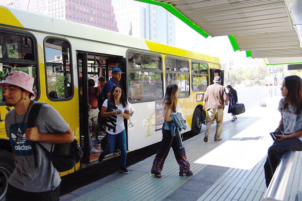 Evasión de Transantiago se redujo a 25,5% en el segundo trimestre
