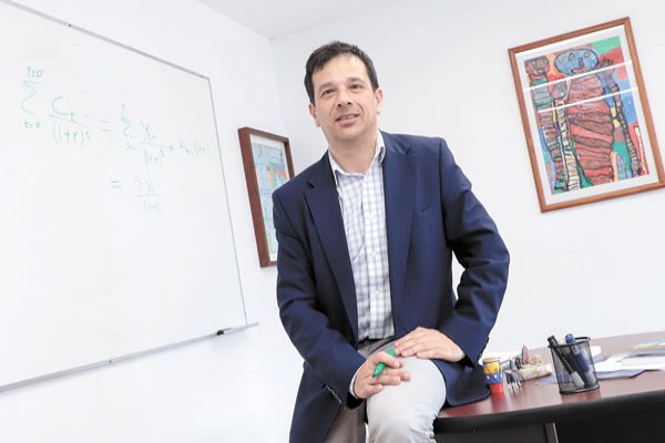 Micco: “No venimos de una economía cayendo y que de la noche a la mañana llegó al Olimpo”