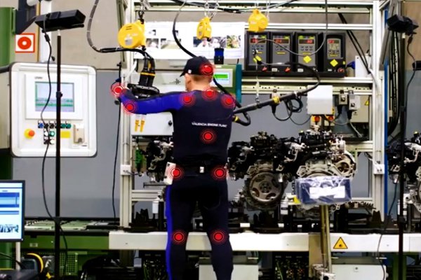 Ford emplea tecnología deportiva en una de sus fábricas de motores