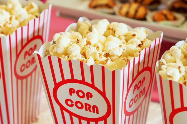 México cuenta con los precios más económicos para ir al cine en América Latina ¿y Chile?