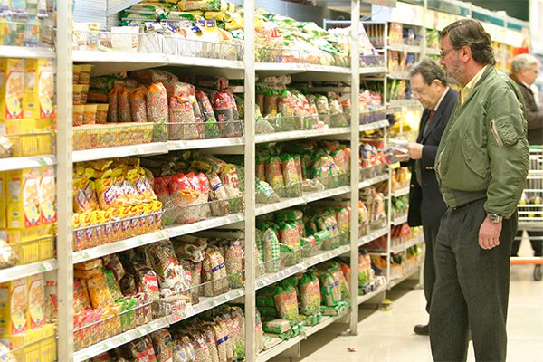 Ejecutivo incluirá en proyecto de ley beneficio tributario para la donación de alimentos