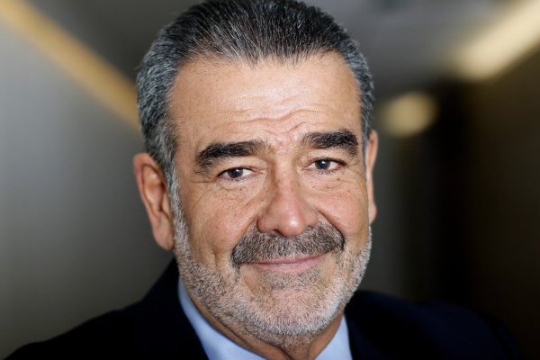 Luksic reaccionó ante demanda de Sebastián Dávalos por rutina de Yerko Puchento