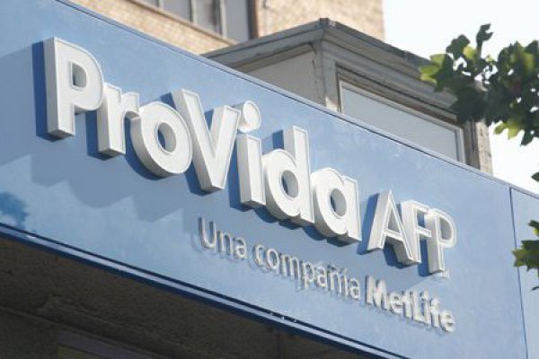 Ex LarrainVial llega a ProVida como jefe de estrategia