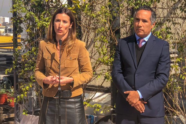 Ministra Schmidt y paralización parcial de faena Enap en Quintero: “Lo primero es la salud de las personas”