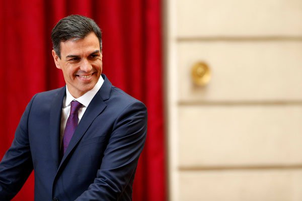 Presidente del Gobierno español visita Chile, la primera etapa en su gira latinoamericana