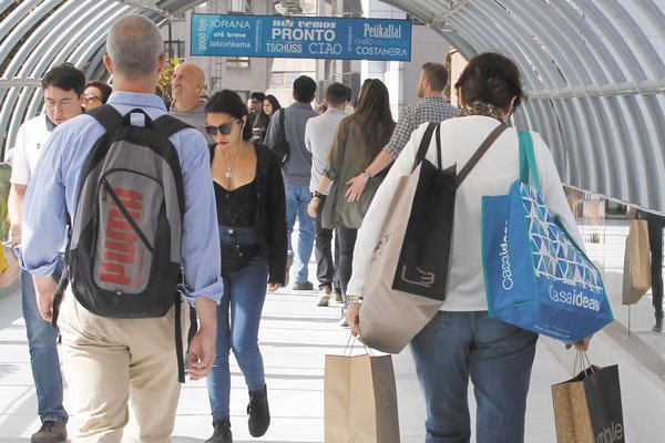 Caen ventas del comercio en la R. Metropolitana y resultado pone en riesgo pronóstico anual