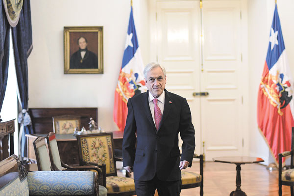 La Moneda entra a escena para enfrentar nuevo debate por salario mínimo