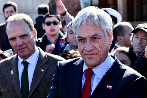Piñera defiende viaje a Quintero: "Prefiero el ruido de las manifestaciones al cómodo silencio en La Moneda"