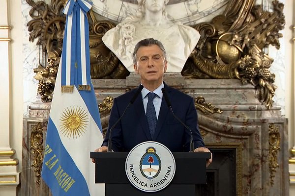 Macri relanza su gobierno y reduce gabinete a la mitad: "Han sido los peores cinco meses de mi vida"