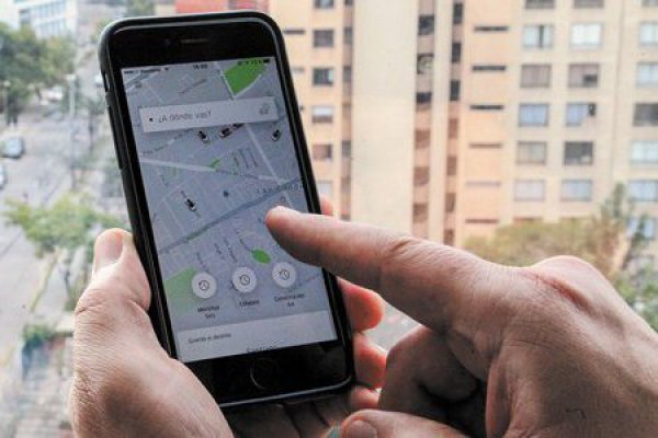 Corte Suprema pide perfeccionar proyecto de Ley que regula Uber