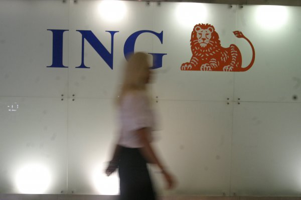Escándalo por lavado de dinero en ING: Director financiero renuncia tras millonaria multa a empresa