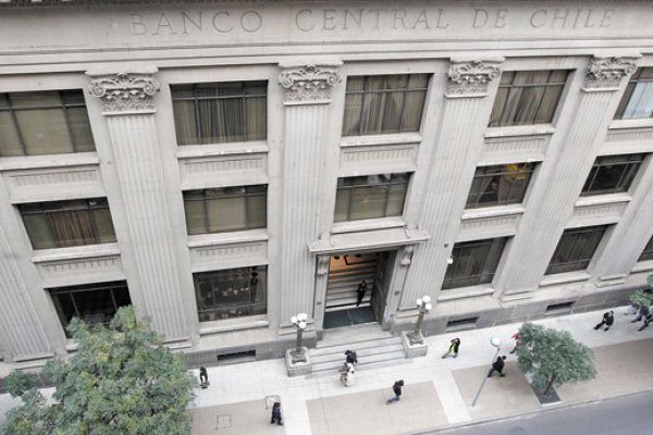 Economistas se alinean con el Central y suben expectativa de inflación a 3%