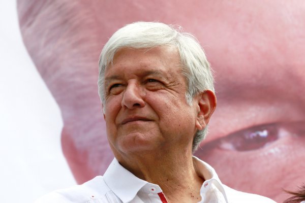 Primera victoria de AMLO: Congreso de México aprueba tope a sueldos de funcionarios públicos