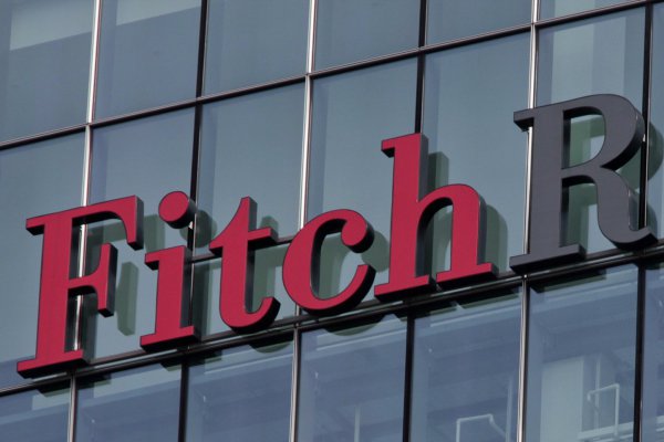 Fitch reduce pronóstico de crecimiento global de 2019 por guerra comercial