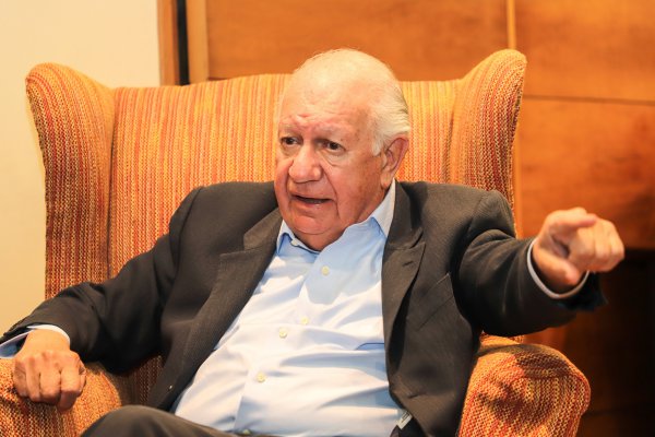 Lagos y La Haya: “Es complicado tener vecinos que nos llevan a juicio a cada rato”