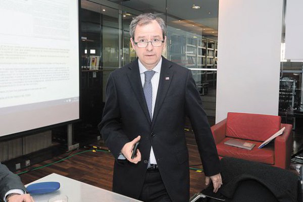 El regreso de Gerardo Varela a Cariola