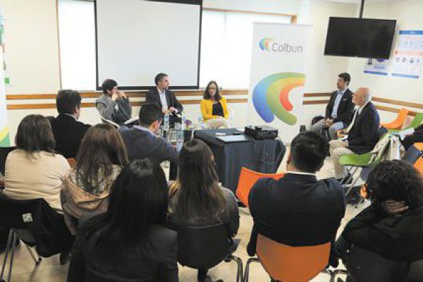 Empresas destacan iniciativas medioambientales en reciclaje y proyectos energéticos