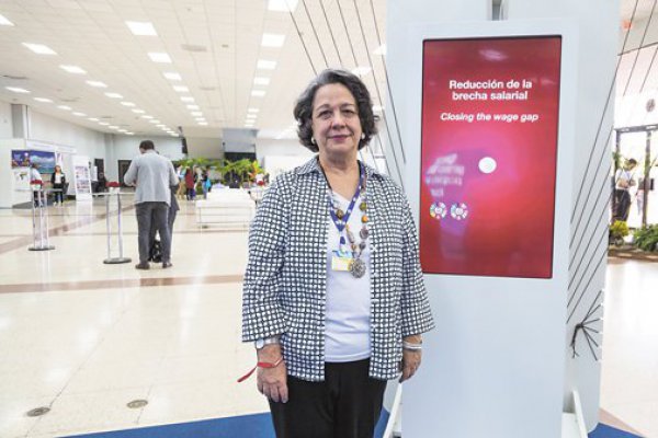 Experta de OIT: “La sala cuna universal debe ser para la familia, y no sólo para las mujeres”