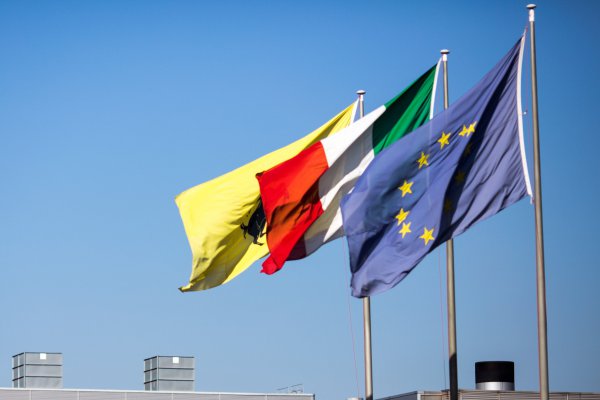 307 puntos base es la prima de riesgo de Italia