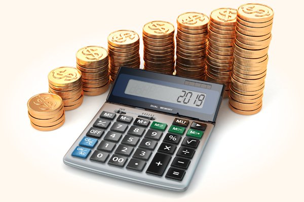 Deuda de hogares se afianza en máximos históricos y se reduce su capacidad de ahorro