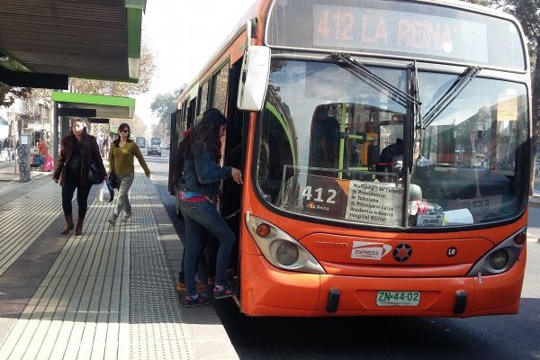 <p>Ahora en DF: Aumenta el pasaje del Transantiago</p>