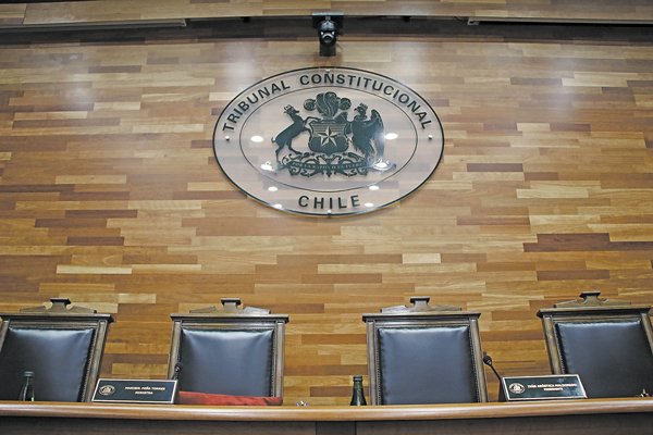 <p>Tianqi, Nutrien y SQM se preparan para la batalla: refuerzan estrategia legal con miras a round en el TC</p>
