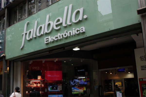 <p>Falabella fija precio de colocación del aumento de capital en $ 5.250</p>