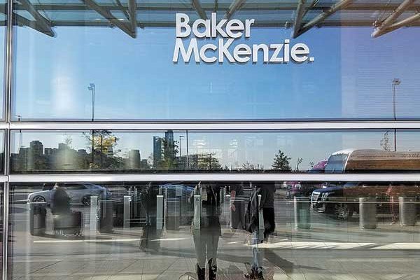 Baker McKenzie, firma fiscal del año en Latinoamérica