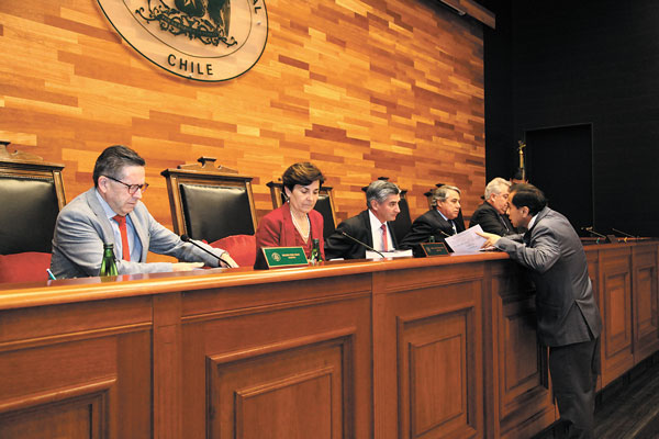 <p>Venta SQM: TC acota expectativas y decidirá el jueves si acoge recurso de Julio Ponce</p>