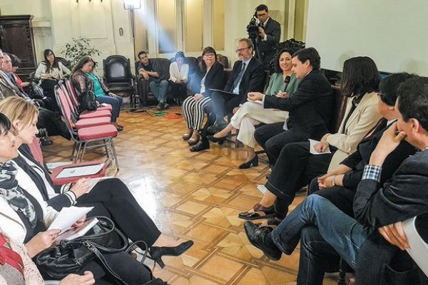 Empresarios abordaron los beneficios de los pactos de adaptabilidad