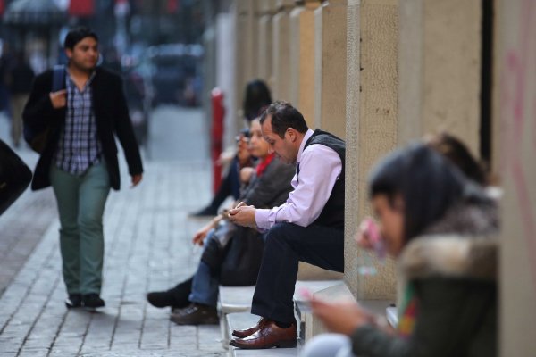 Monckeberg pide agilizar tramitación de sala cuna universal por baja participación femenina