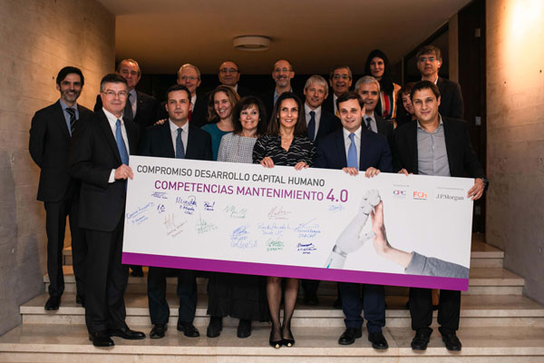 CPC parte iniciativa para subir jóvenes a la industria 4.0
