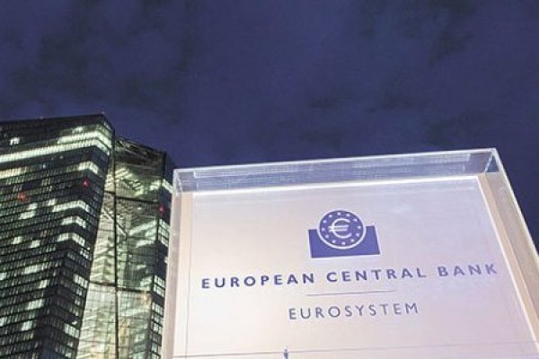BCE anticipa el fin de su programa de compra de deuda
